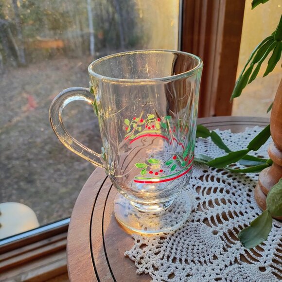 2 Arby's Holly Berry - Irish Coffee -Cappuccino Footed Mug 12 oz - Picture 4 of 4